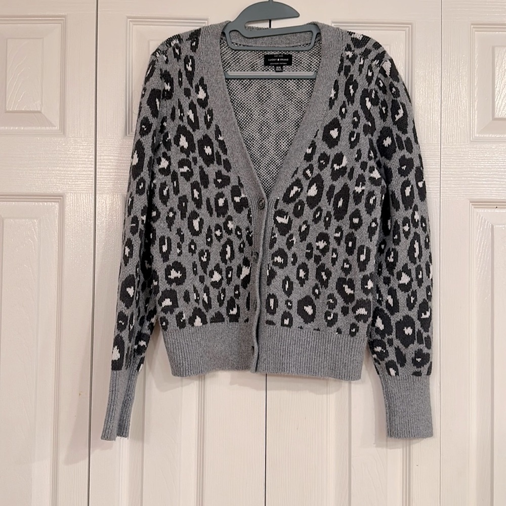 Lucky Brand  button down Cardigan Grey Leopard Print NWT Size M